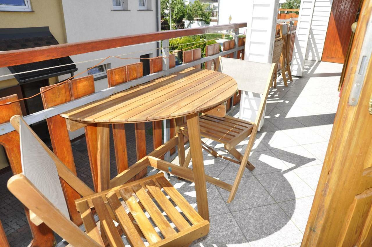 Dom Wczasowy Maja Dźwirzyno Exterior foto