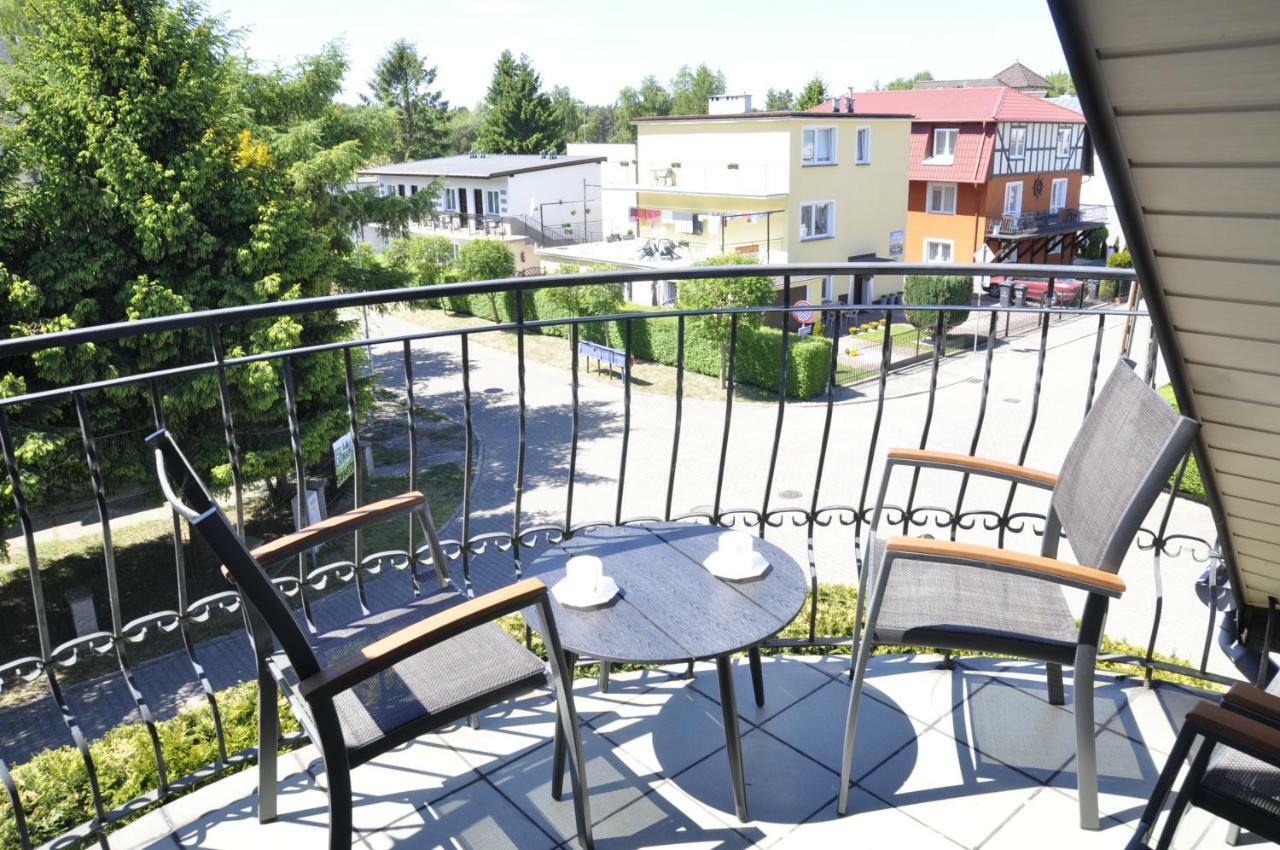 Dom Wczasowy Maja Dźwirzyno Exterior foto